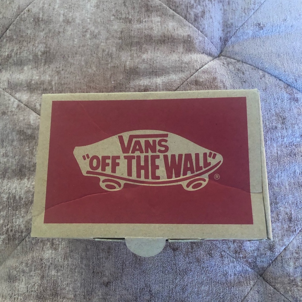 Toddler girls Atwood Slip On Vans Sz 6